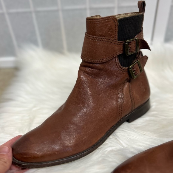 Frye Leather Boots 8 - Picture 3 of 12